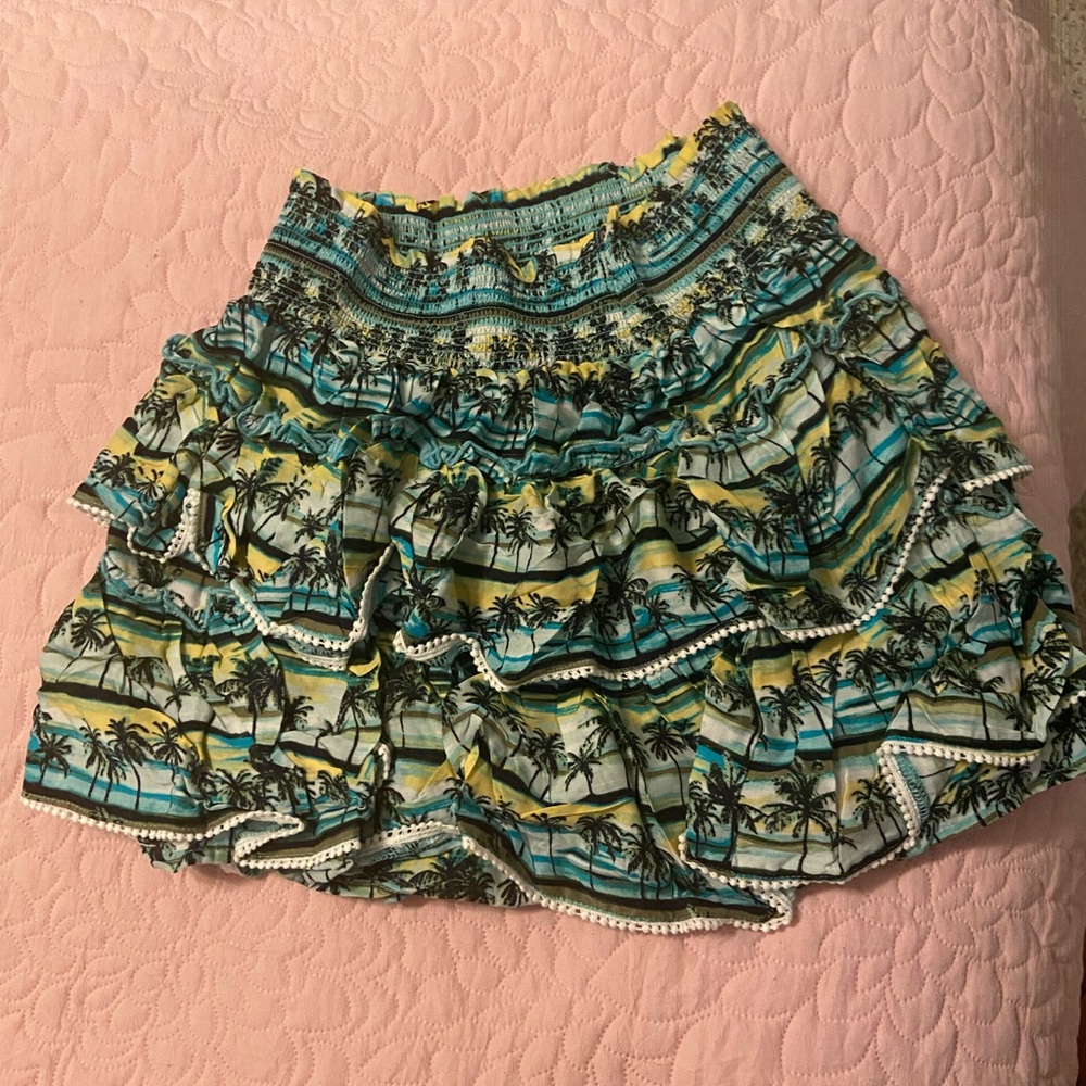 Matilda Jane NWT short, cute skirt, size small.